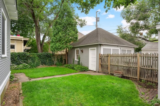 2428 Colfax Avenue S 3, Minneapolis, MN 55405