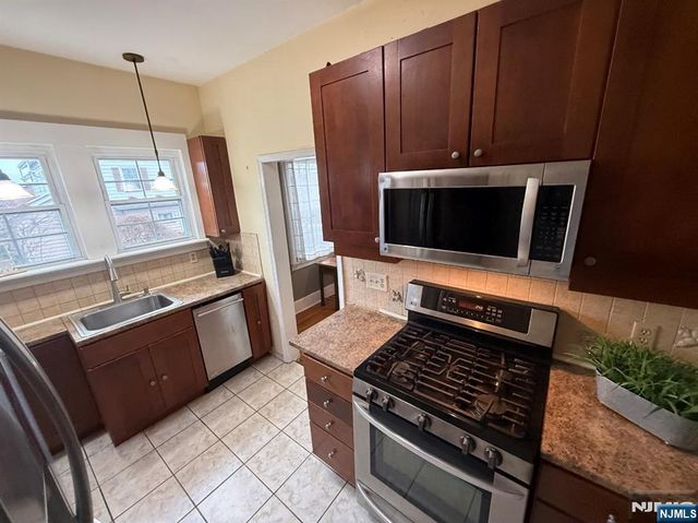 63 Franklin Avenue, Saddle Brook, NJ 07663