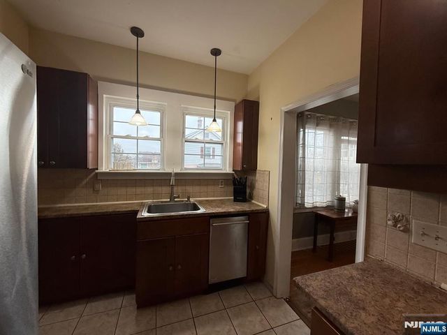 63 Franklin Avenue, Saddle Brook, NJ 07663