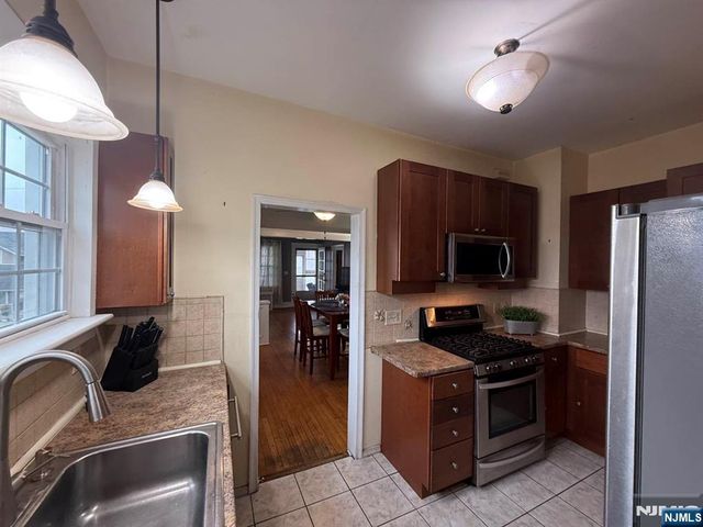 63 Franklin Avenue, Saddle Brook, NJ 07663