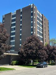 20 CHESTNUT Street 401 & 408, Wyandotte, MI 48192