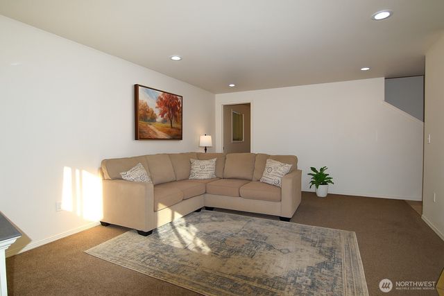 526 N Monarch Street, Moses Lake, WA 98837