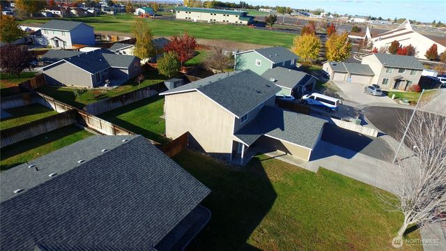 526 N Monarch Street, Moses Lake, WA 98837