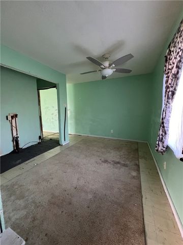 250 Mountain Rd, Georges Twp, PA 15401