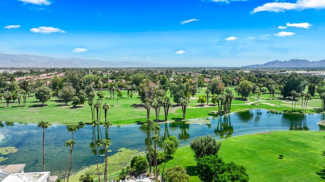 910 Island Drive 406, Rancho Mirage, CA 92270