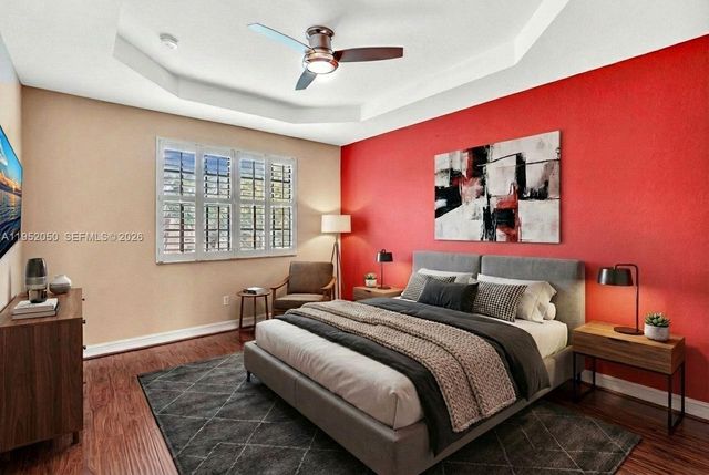 10865 NW 72nd Pl, Parkland, FL 33076