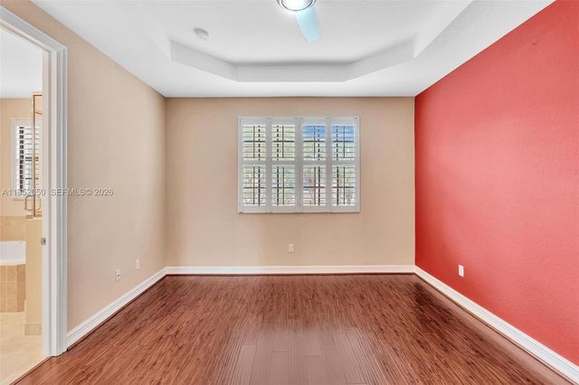 10865 NW 72nd Pl, Parkland, FL 33076