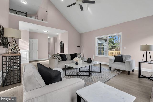 23 ARNOLD LN, Robbinsville, NJ 08691