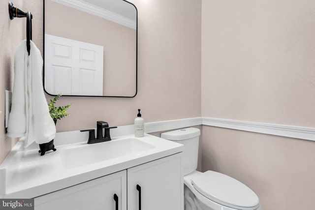 23 ARNOLD LN, Robbinsville, NJ 08691