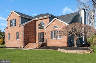 23 ARNOLD LN, Robbinsville, NJ 08691