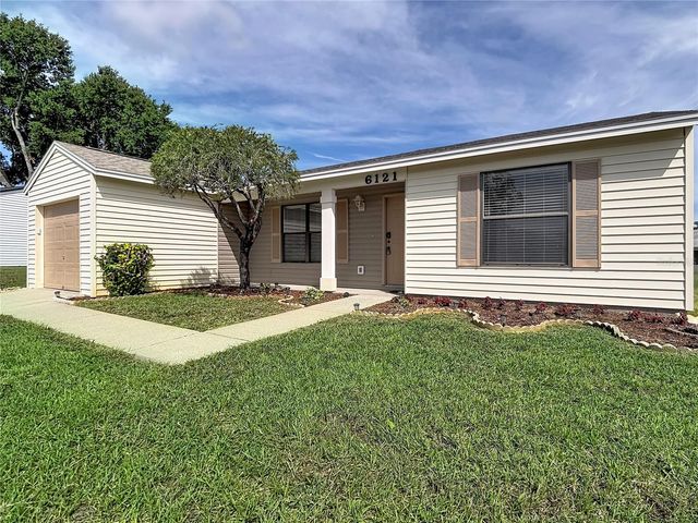 6121 KITTIWAKE DRIVE, Lakeland, FL 33809
