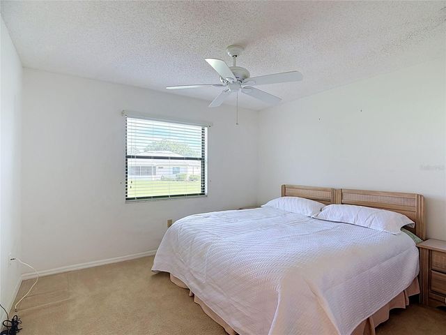 6121 KITTIWAKE DRIVE, Lakeland, FL 33809