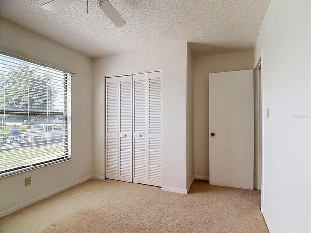 6121 KITTIWAKE DRIVE, Lakeland, FL 33809