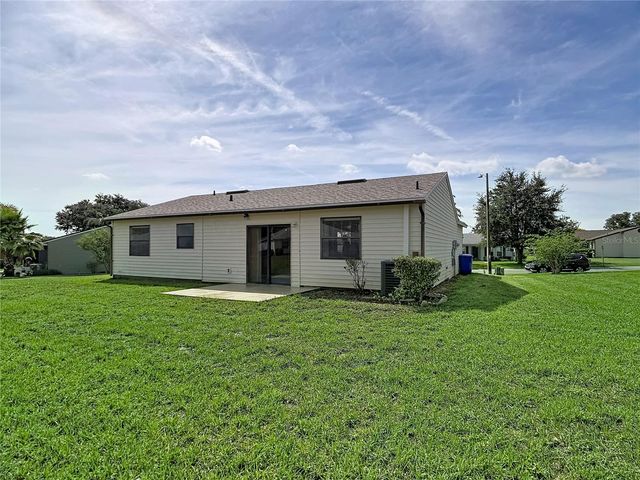 6121 KITTIWAKE DRIVE, Lakeland, FL 33809