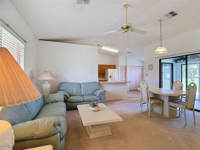6121 KITTIWAKE DRIVE, Lakeland, FL 33809
