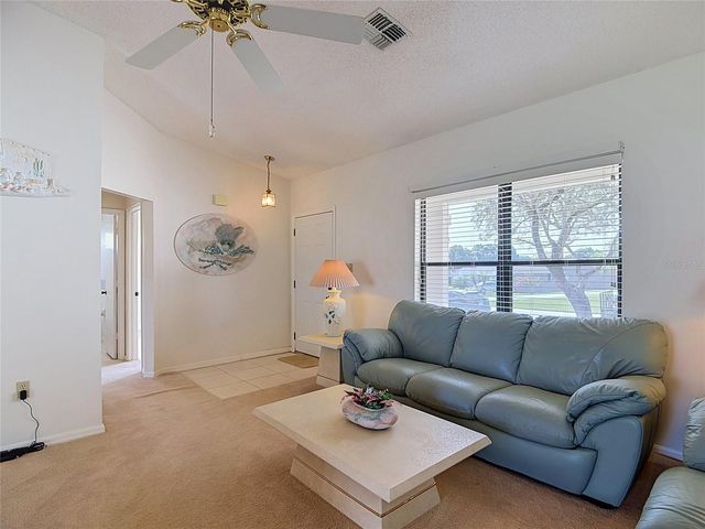 6121 KITTIWAKE DRIVE, Lakeland, FL 33809