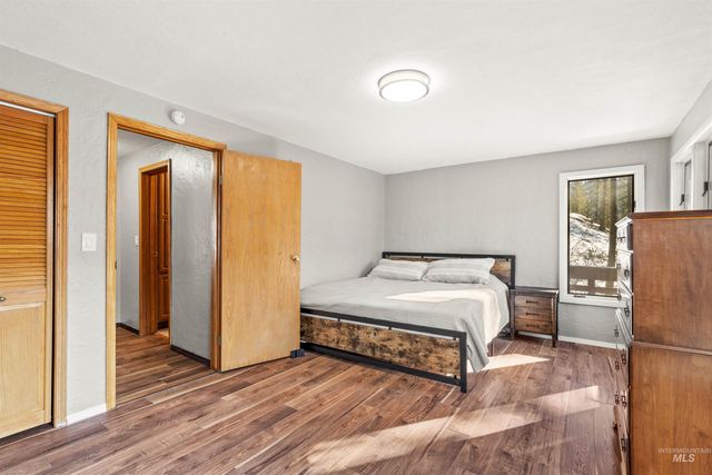 905 Dewey Avenue, Orofino, ID 83544