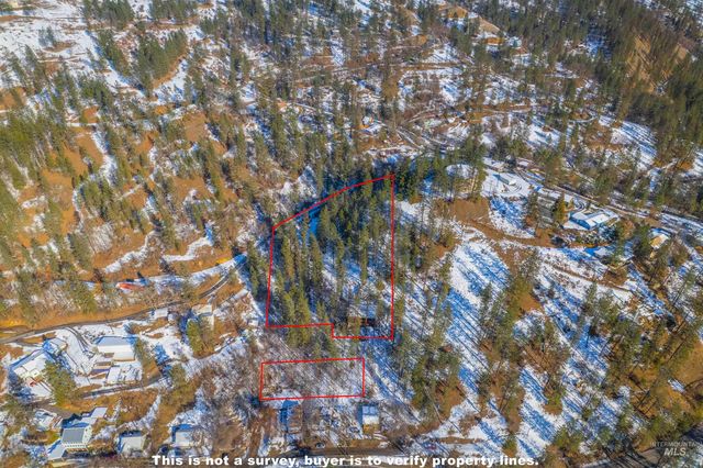 905 Dewey Avenue, Orofino, ID 83544