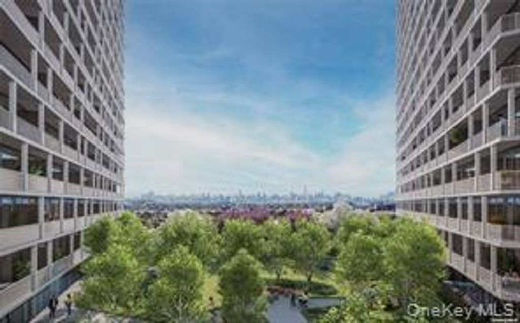 131-02a 40 Road, Flushing, NY 11354