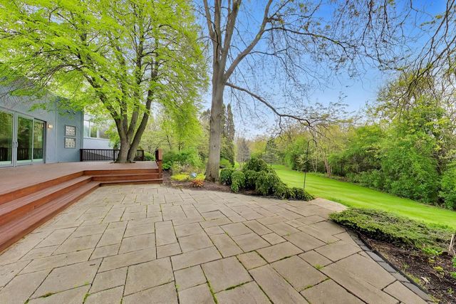 43 Overbrook Road, South Barrington, IL 60010