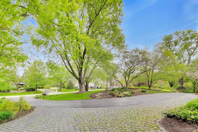 43 Overbrook Road, South Barrington, IL 60010
