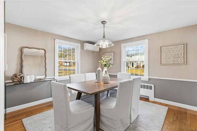 6 Ledge Road, Barrington, RI 02806