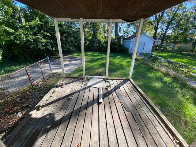 1514 Van Buren Street, South Bend, IN 46628