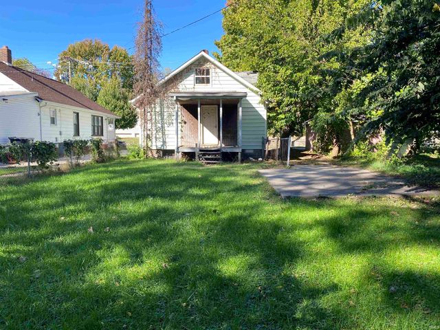 1514 Van Buren Street, South Bend, IN 46628