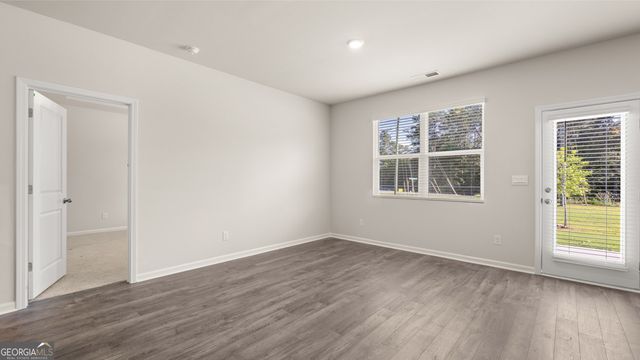 162 White Spruce Way, Newnan, GA 30265