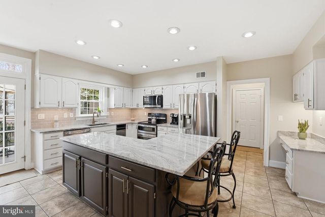 6618 MCCAMBELL CLUSTER, Centreville, VA 20120