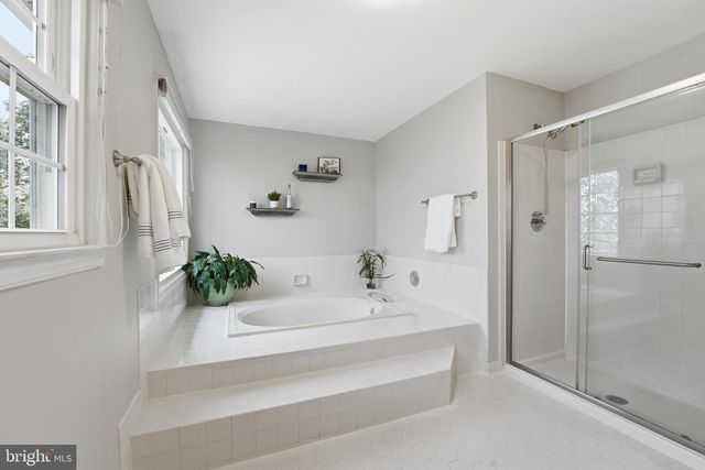 6618 MCCAMBELL CLUSTER, Centreville, VA 20120