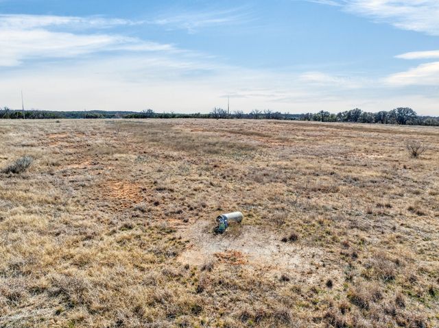 2157 River Shoals Road, Mineral Wells, TX 76067