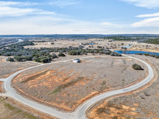 2157 River Shoals Road, Mineral Wells, TX 76067