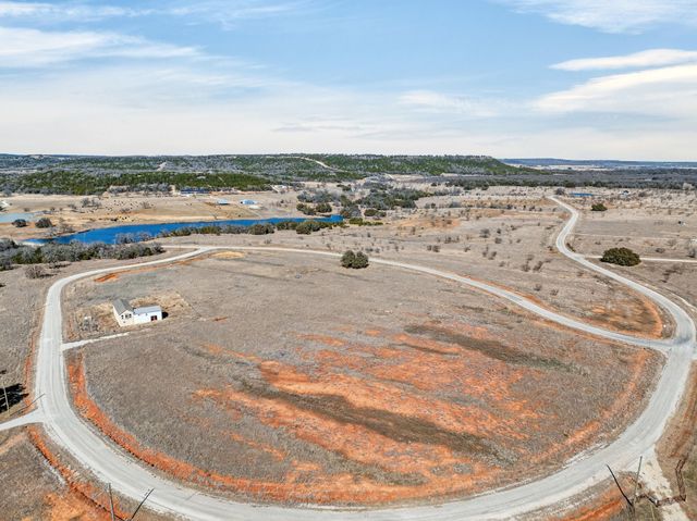 2157 River Shoals Road, Mineral Wells, TX 76067