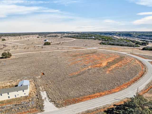 2157 River Shoals Road, Mineral Wells, TX 76067