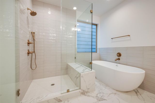 323 Malone Street, Houston, TX 77007