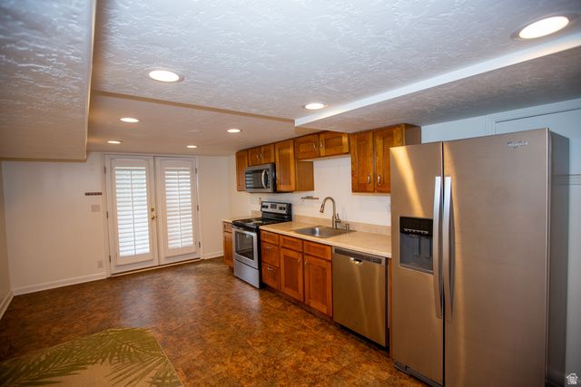 2651 E LINCOLN LN, Holladay, UT 84124