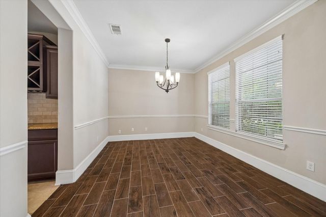 13915 Sawmill Run Lane, Houston, TX 77044