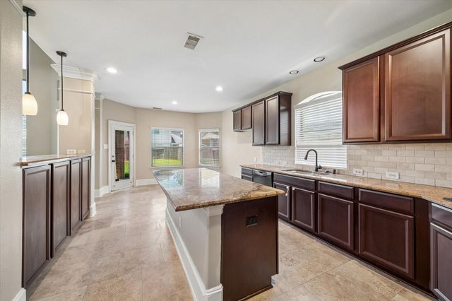 13915 Sawmill Run Lane, Houston, TX 77044