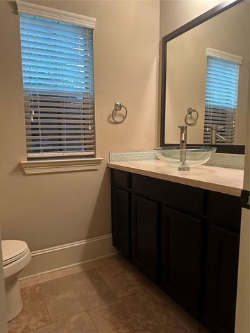 13915 Sawmill Run Lane, Houston, TX 77044