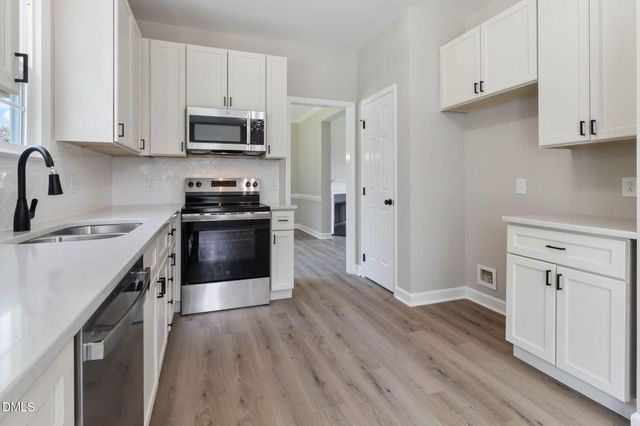 1072 Loop Road, Clayton, NC 27527