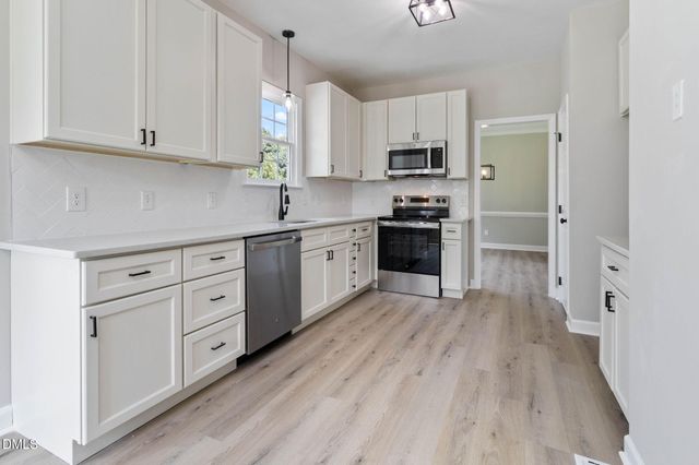 1072 Loop Road, Clayton, NC 27527