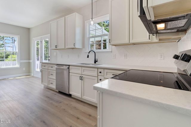 1072 Loop Road, Clayton, NC 27527