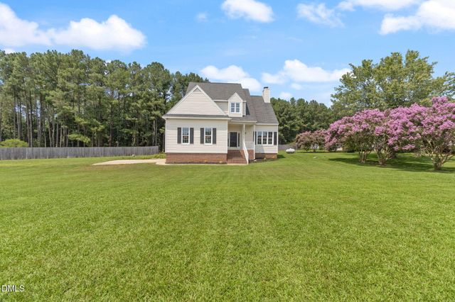 1072 Loop Road, Clayton, NC 27527