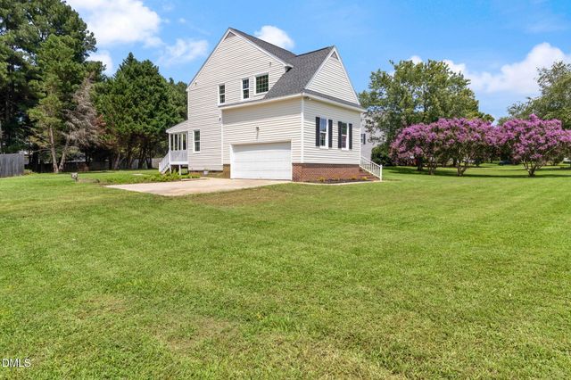 1072 Loop Road, Clayton, NC 27527