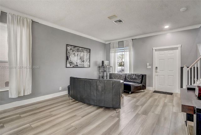 6089 Savannah Way, Lake Worth, FL 33463