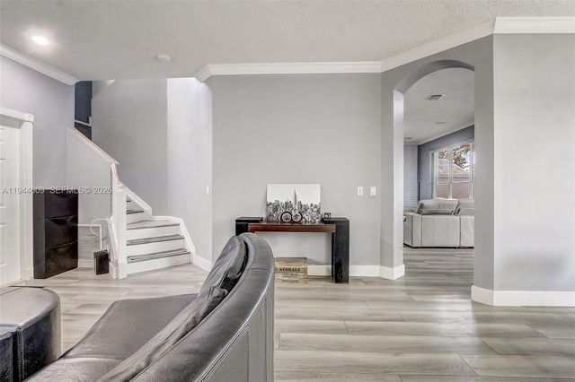 6089 Savannah Way, Lake Worth, FL 33463