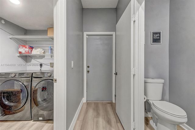 6089 Savannah Way, Lake Worth, FL 33463