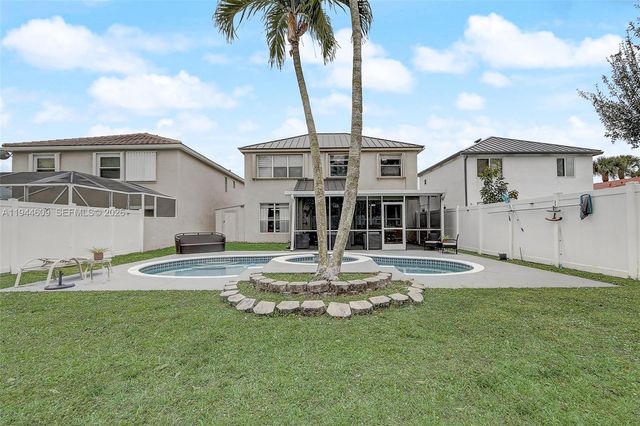 6089 Savannah Way, Lake Worth, FL 33463