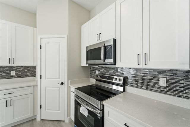 13690 SW 43RD CIRCLE, Ocala, FL 34473